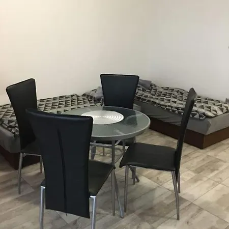 Holiday Apartman